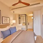 Hotell Mon Boutique 4*