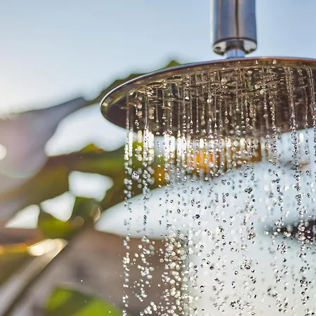 Mon Boutique פוינסה