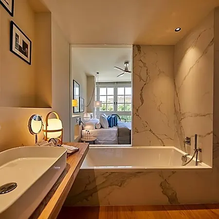 Mon Boutique Hotel
