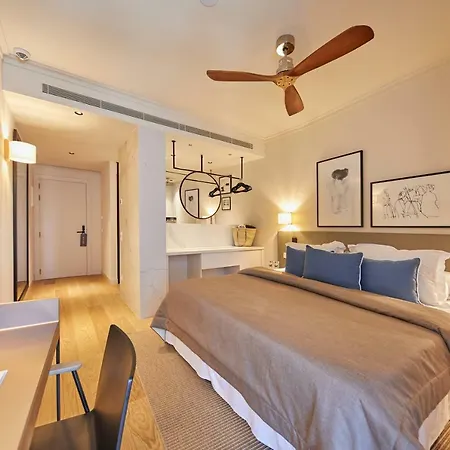 Отель Mon Boutique 4*